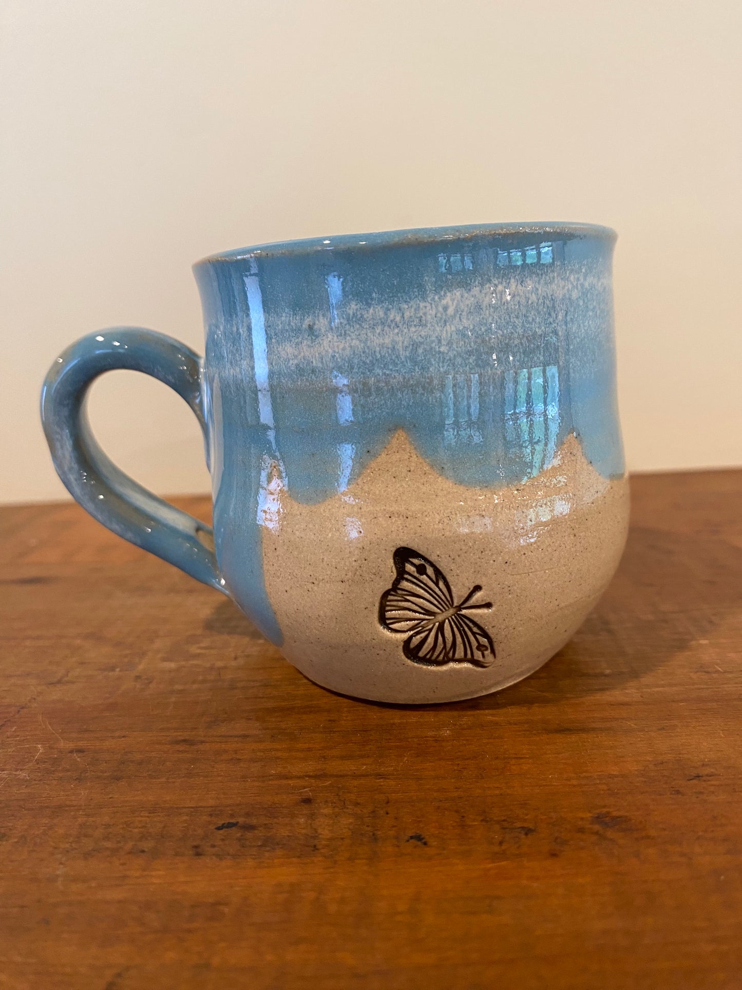 Butterfly turquoise mini mug