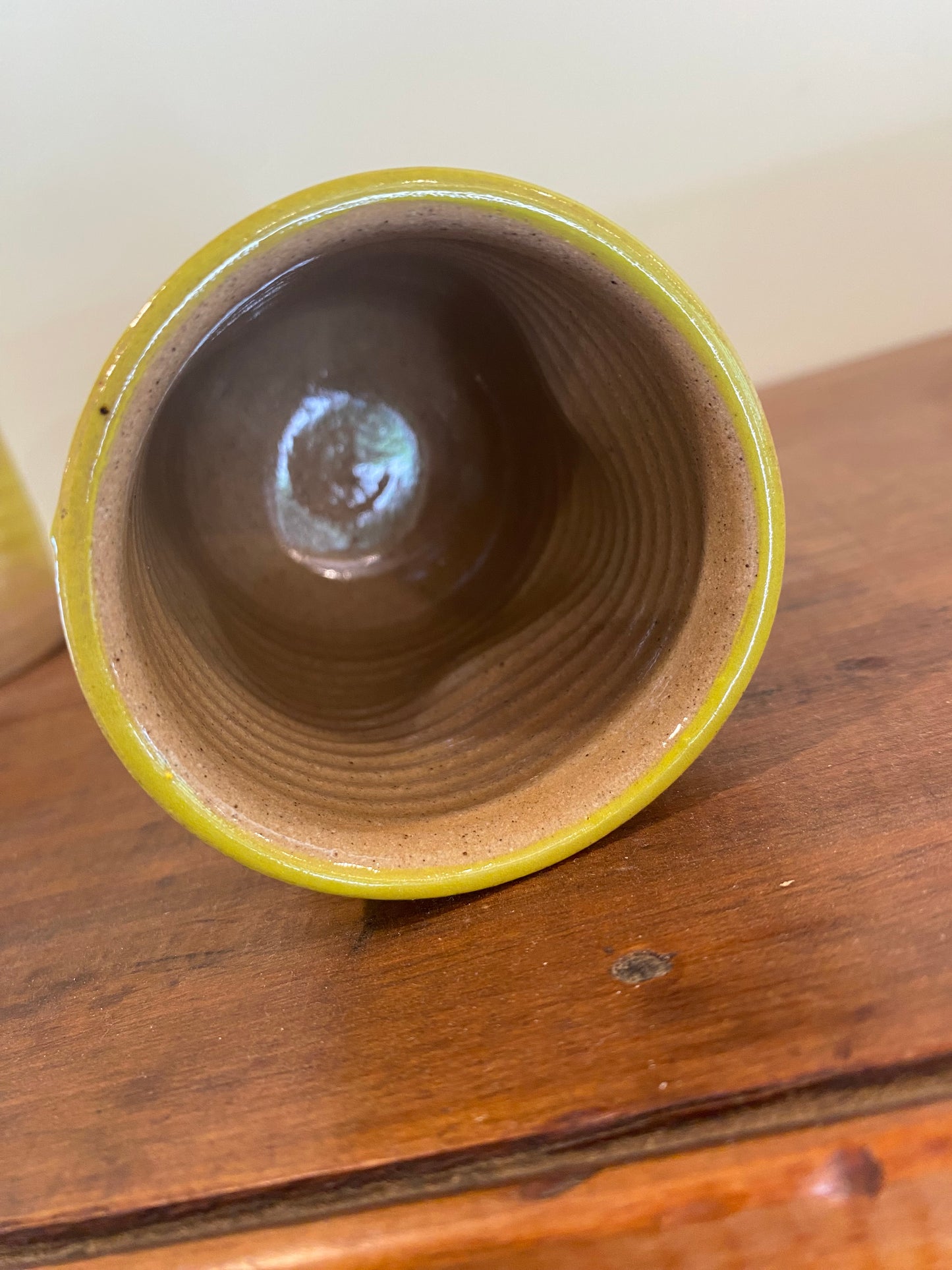 Thumb grip tumbler lime Small