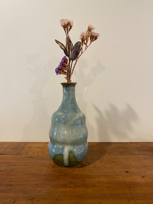 Bud vase