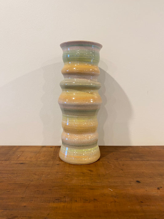 Pastel vase