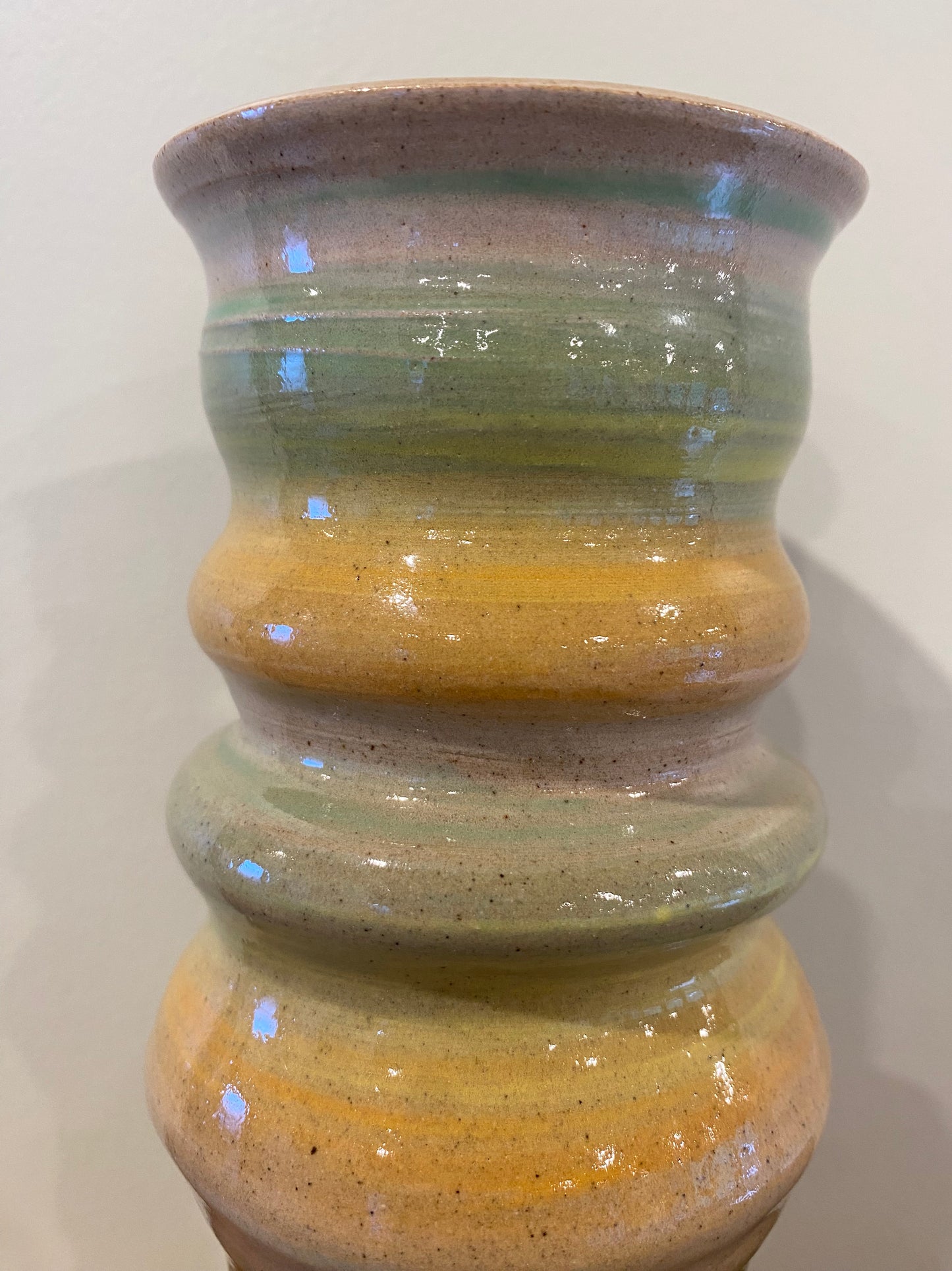 Pastel vase