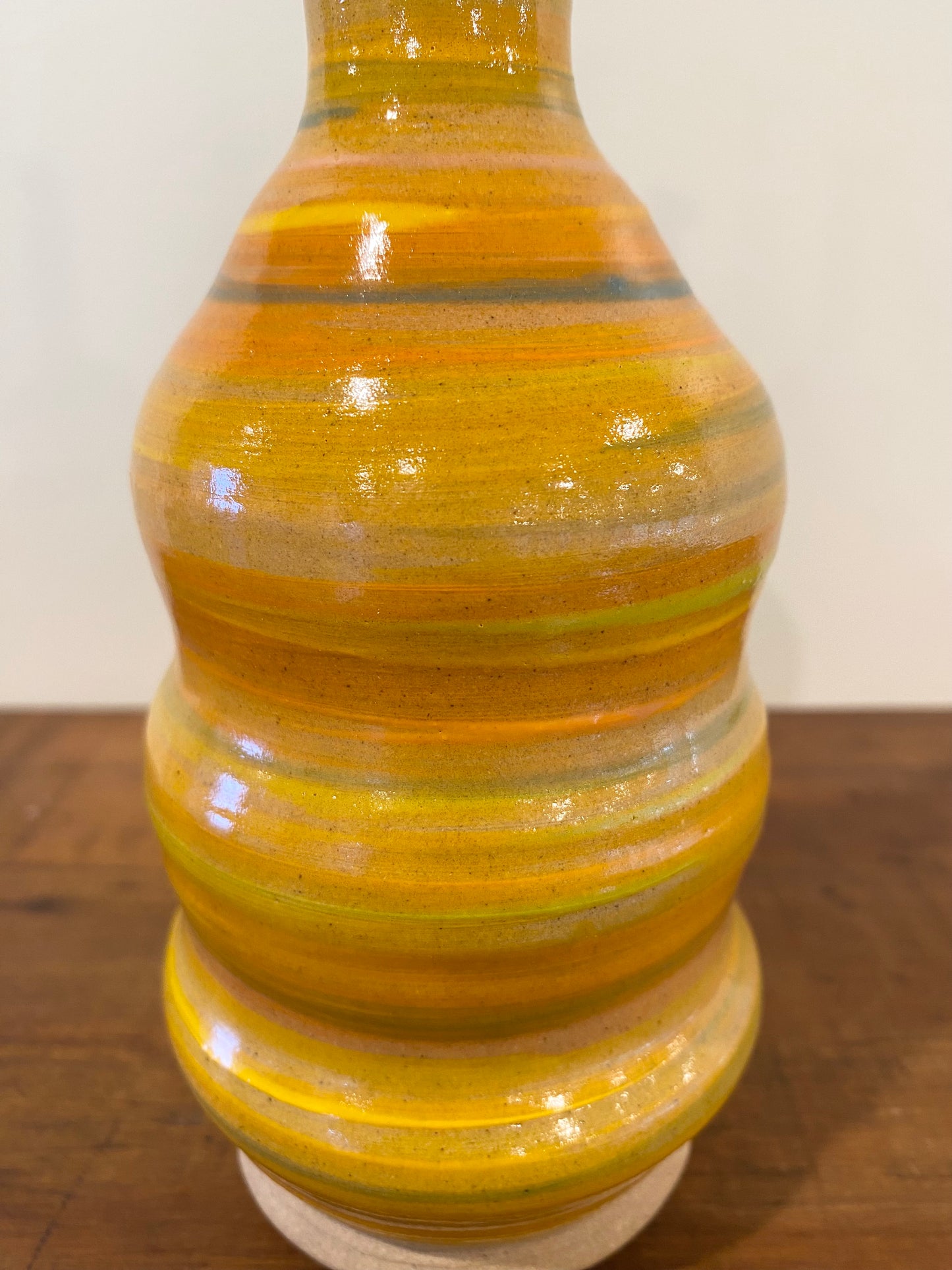 Sunny stripe oil bottle