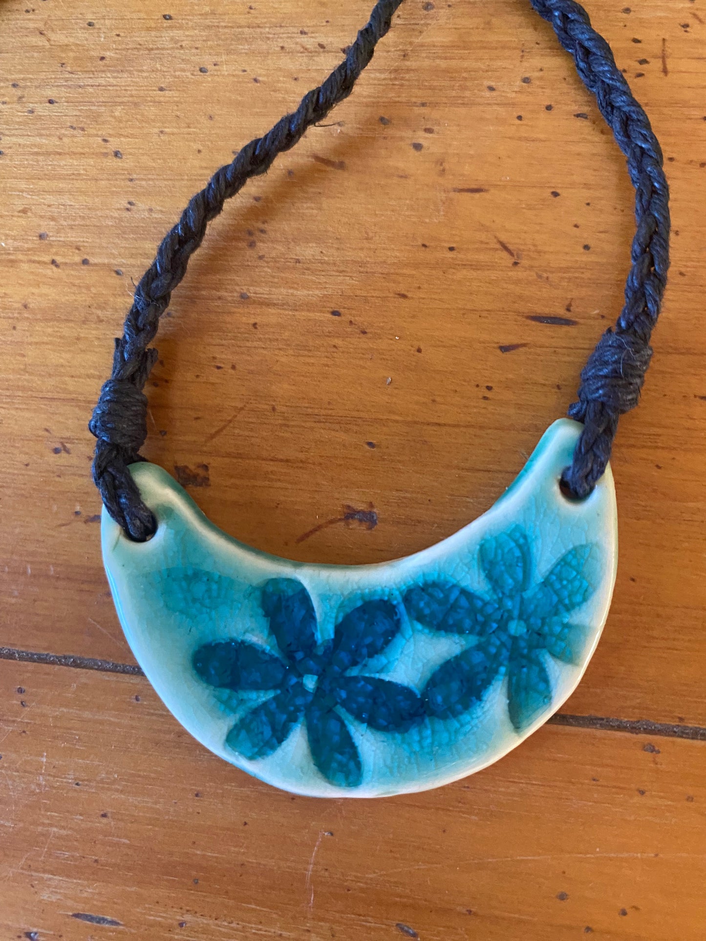 Moon Choker flowers