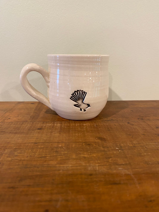 Fantail mini mug, white