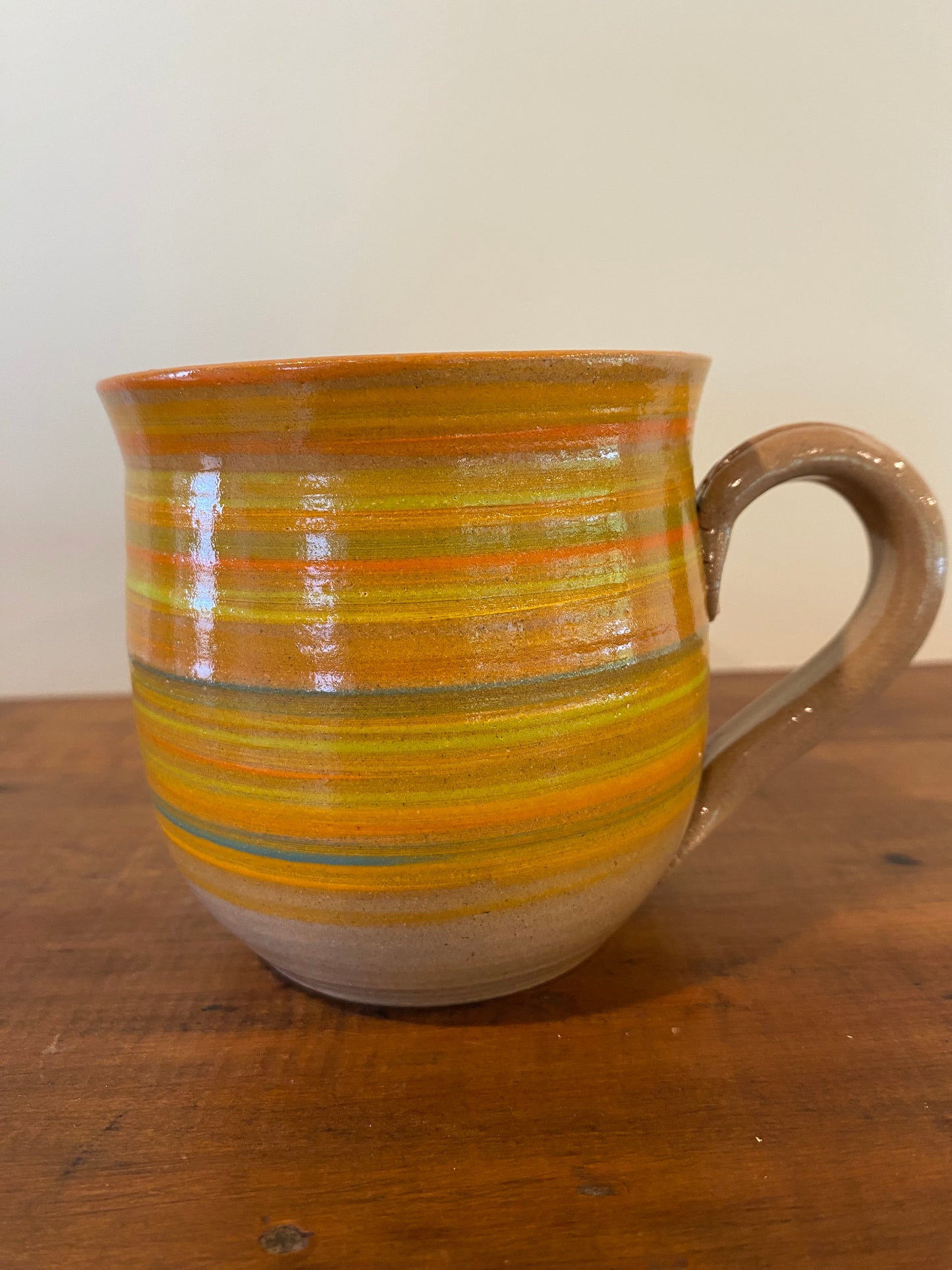 Sunny stripe mug with suprise C***